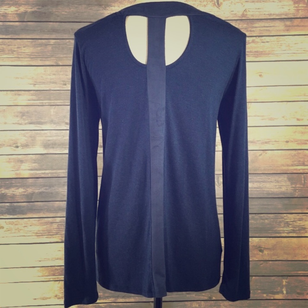 Le Lis Nimona 3/4 Sleeve 
Faux Suede & CutOut Top